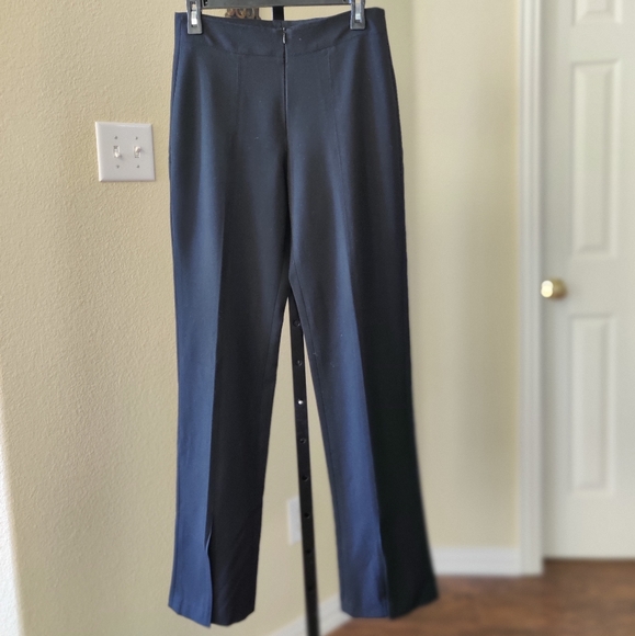 Signed Paris Black Pant With Front Zipper & Slits - Picture 6 of 9